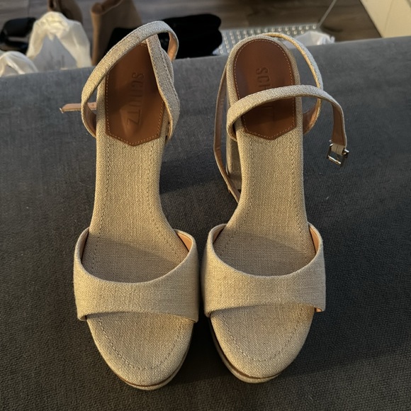 Schutz Kailah Heel in Oyster & Deep Nude - Picture 3 of 5